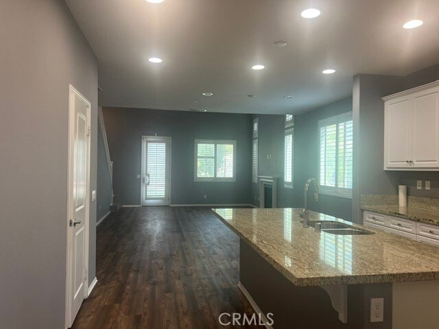 Building Photo - 11384 Valley Oak Ln