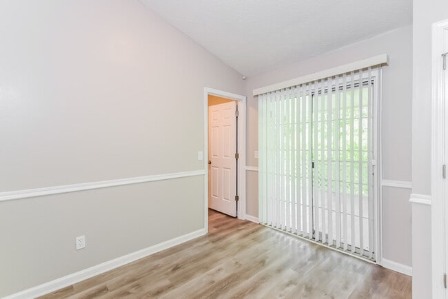 Building Photo - 1412 River Landing Way