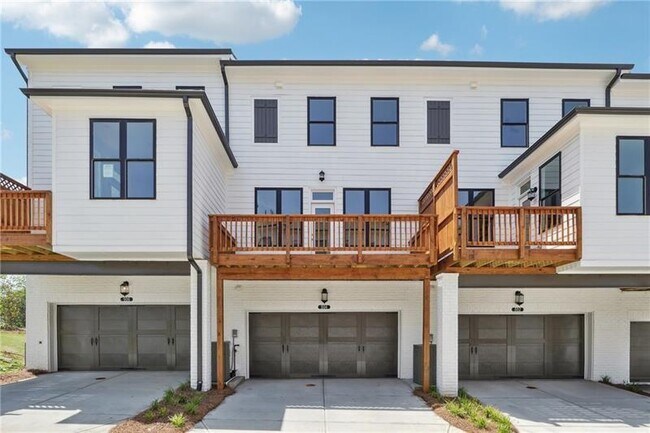 Building Photo - 504 Healy Dr