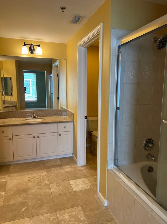 Building Photo - Colony at the Peninsula - 3 Bedroom 2 bath...