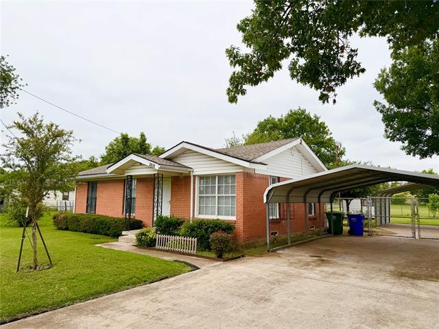 Building Photo - 2615 Balch Springs Rd
