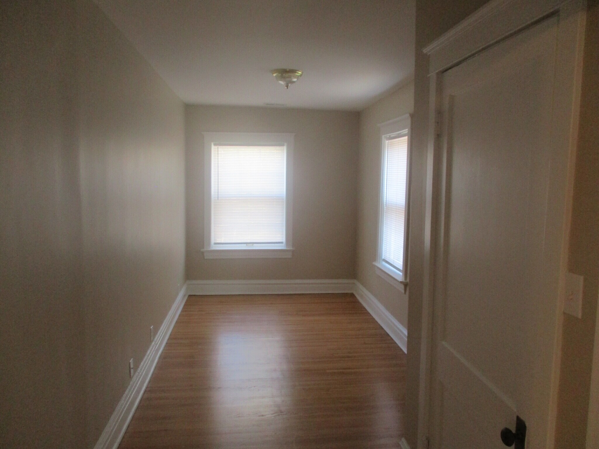 Bedroom - 5818 S Grand Blvd