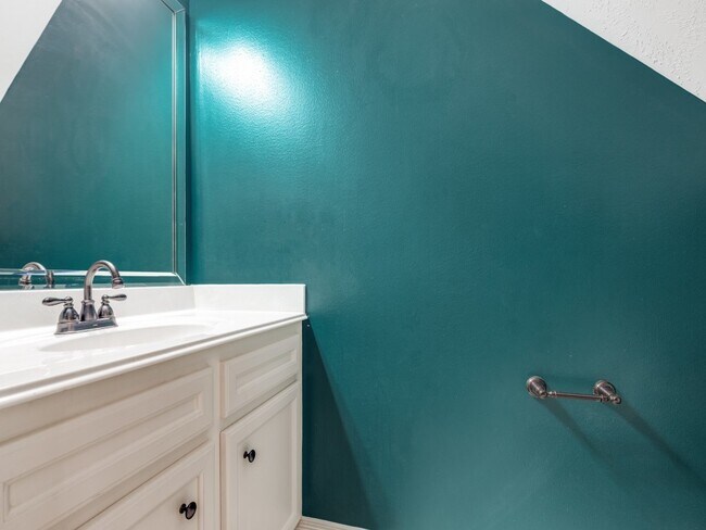 Building Photo - 5413 Nolda St