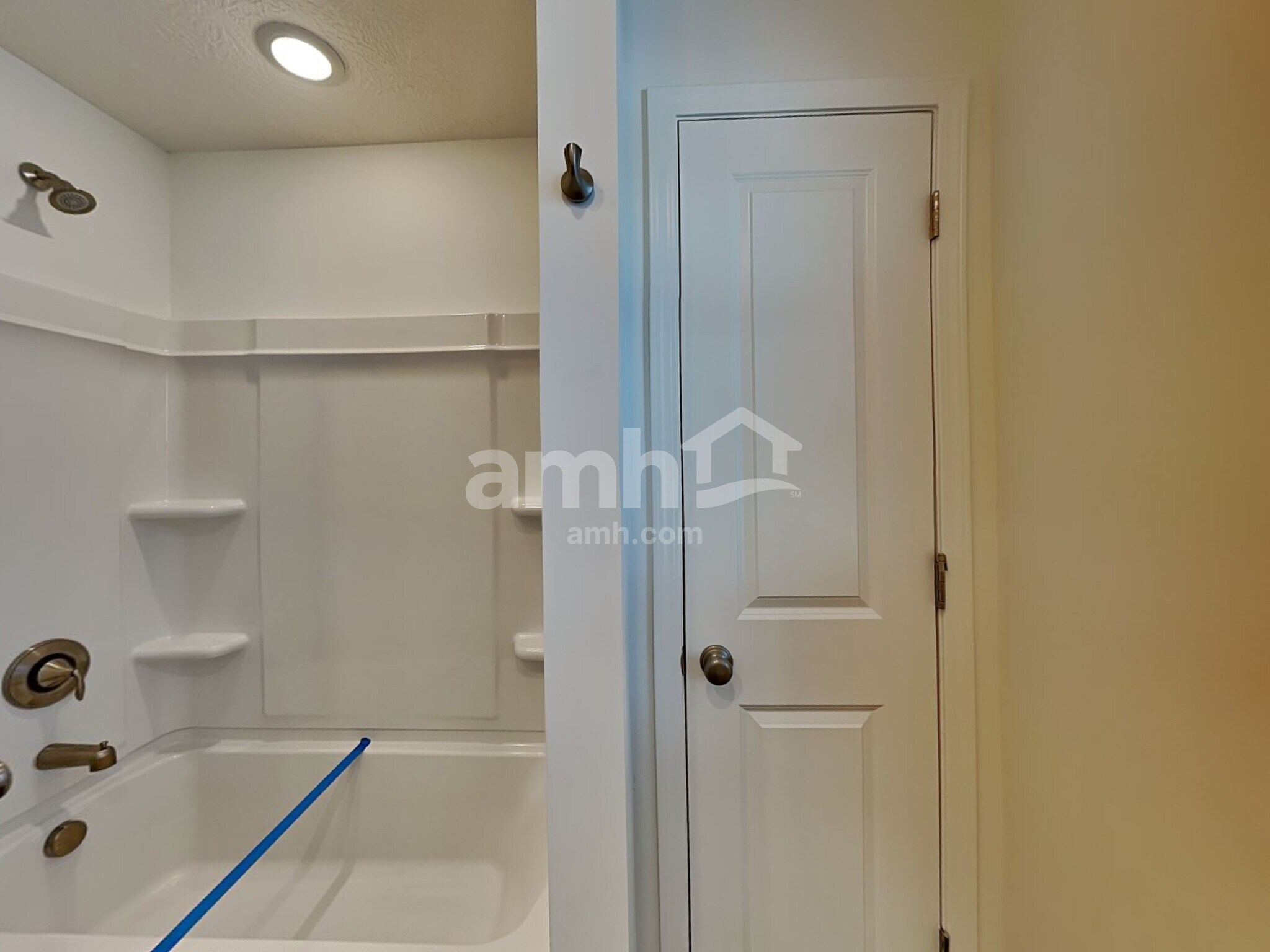 Building Photo - 8316 Northpoint Dr