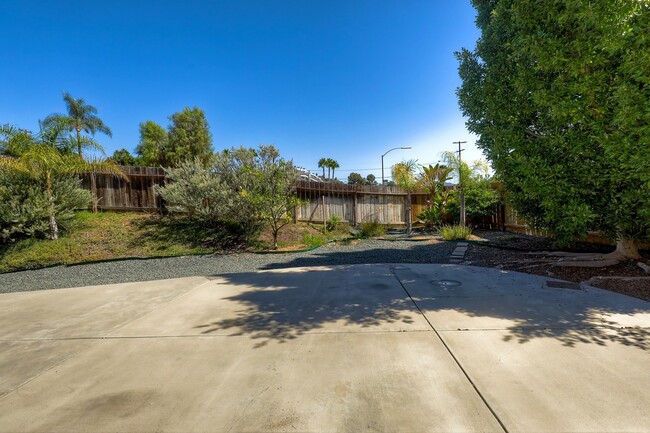 Building Photo - Charming 1-Story Corner Lot Home with Great Room & Patio