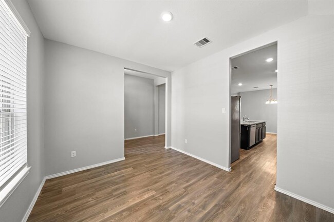 Building Photo - 446 Ridgewood Terrace Dr