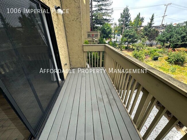 Building Photo - 1006 Imperial Place, Hayward, CA 94541