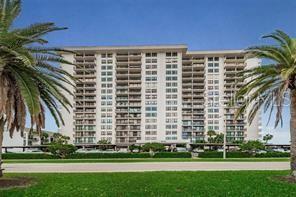 Primary Photo - 400 Island Way