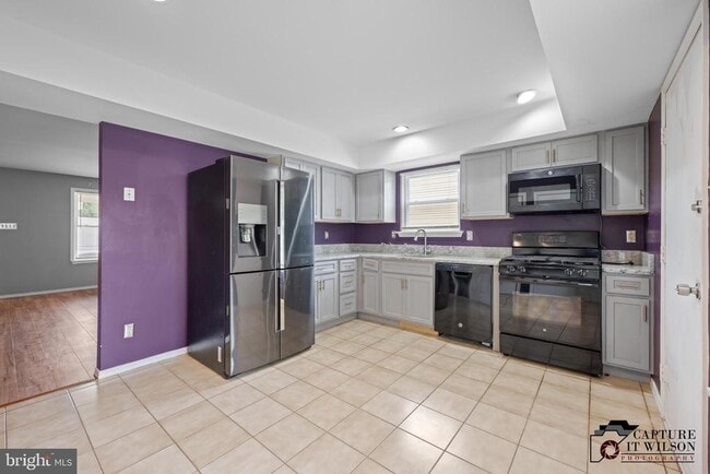 Building Photo - 365 Aldeberan Dr