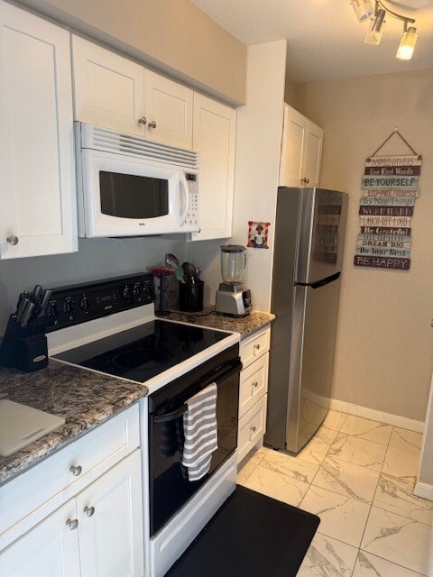 Building Photo - 6111 Beverly Hill St