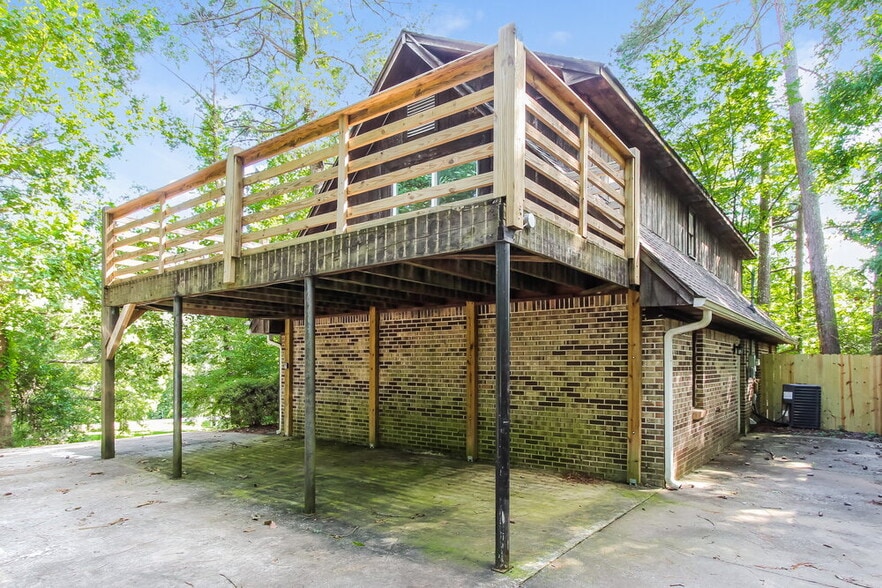 Building Photo - 24 Autry Dr