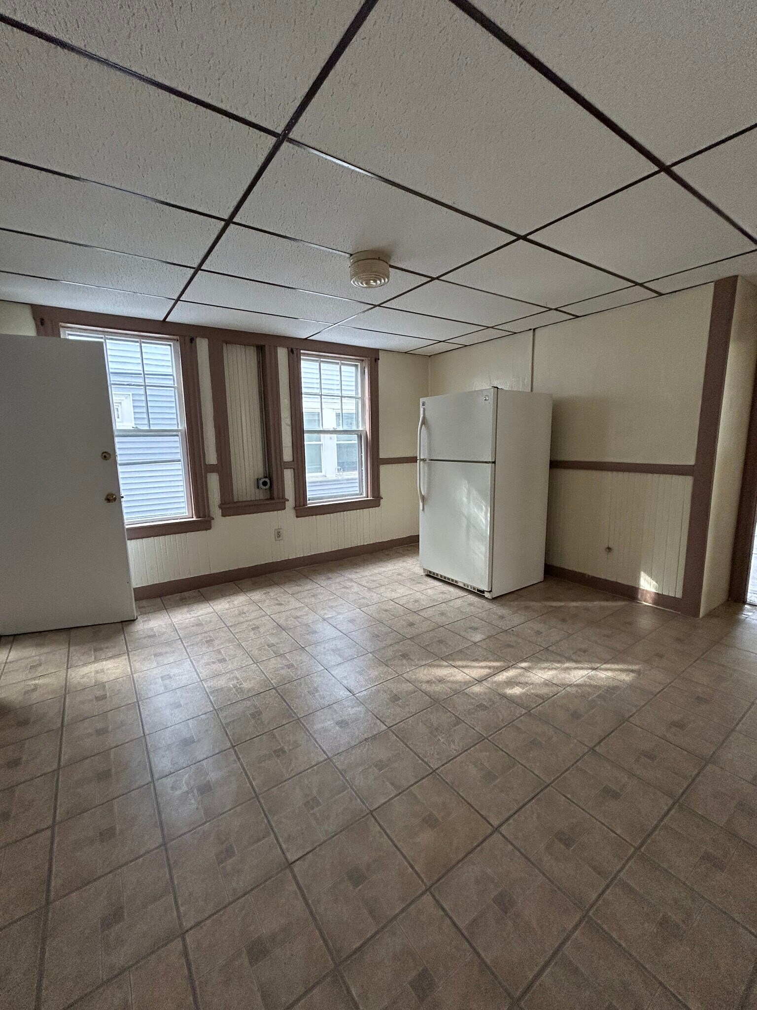 Kitchen Area - 47 Juniper St