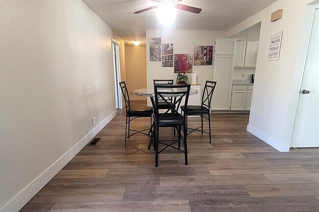 Building Photo - COMING SOON!!!! Gorgeous 3 Bed Home in Donner Springs!!!!