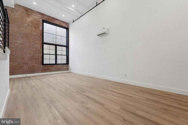 Primary Photo - 538 Federal St