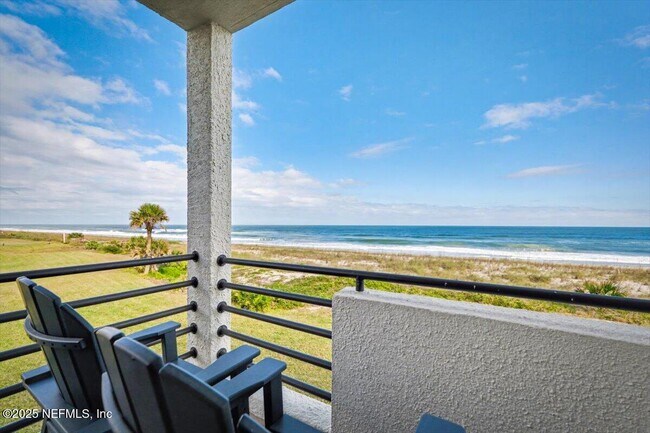 Building Photo - 739 Spinnakers Reach Dr