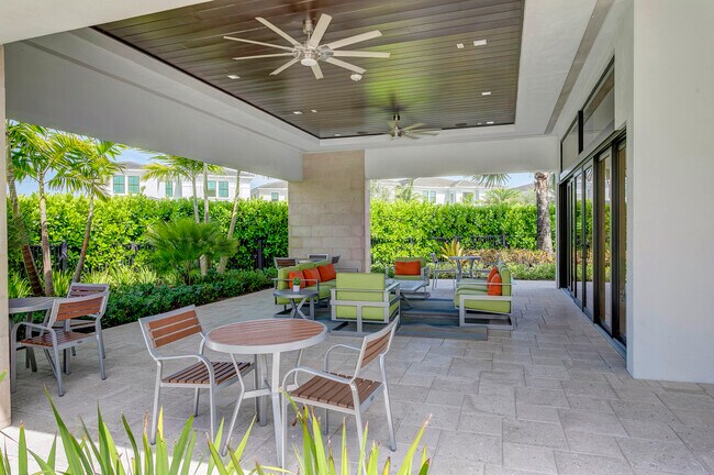 Building Photo - 13559 Artisan Cir