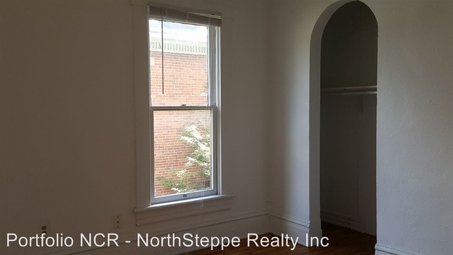 Building Photo - 84-86 W 2nd Ave