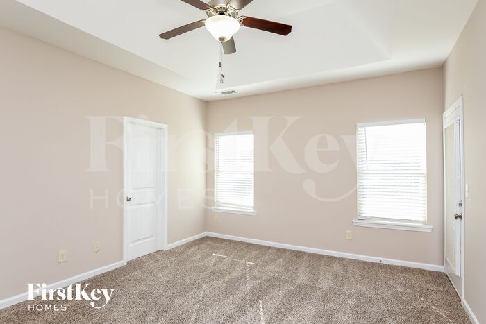 Building Photo - 1751 Tugalo Dr