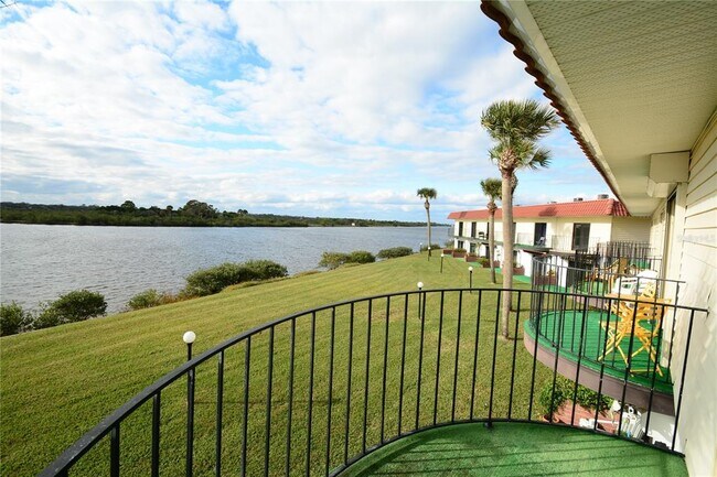 Building Photo - 47 Ocean Palm Villa S