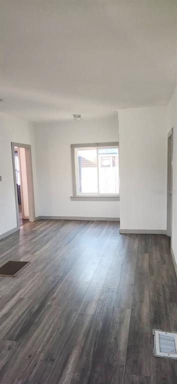 Building Photo - 1330 Pine St