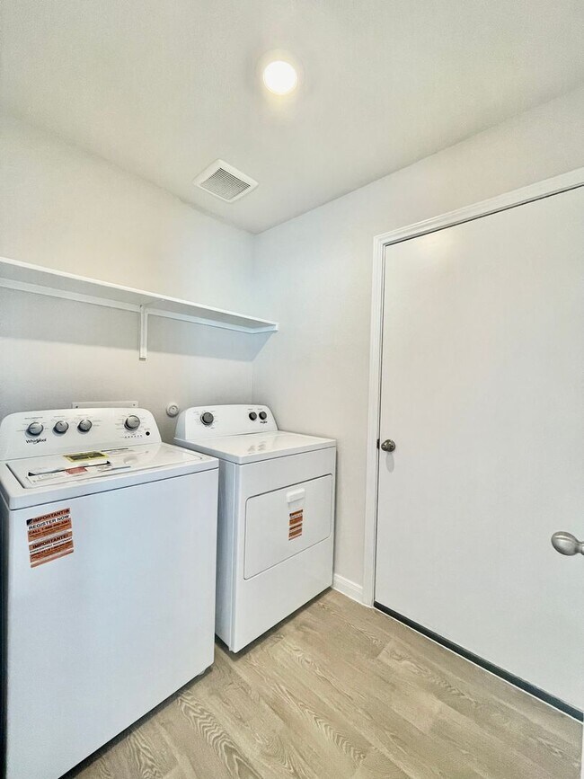 Building Photo - Be The First to Make this House Your Home!