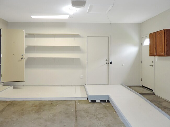 Building Photo - 37183 Vargo