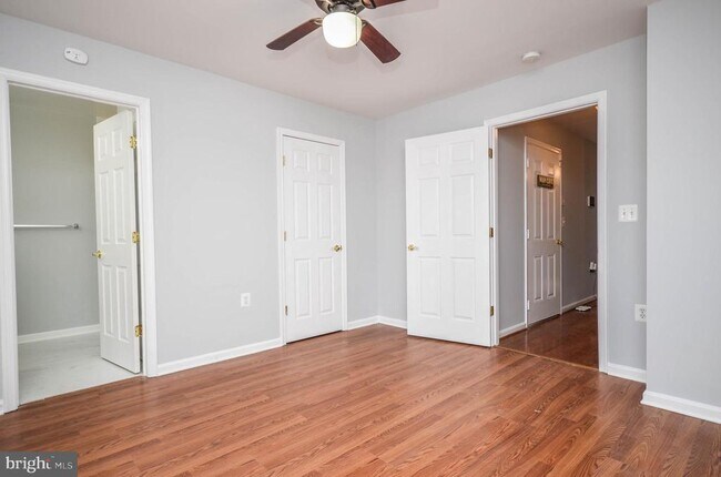 Building Photo - 116 Moore Dr