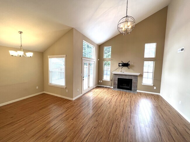 Building Photo - 6113 144th St SE