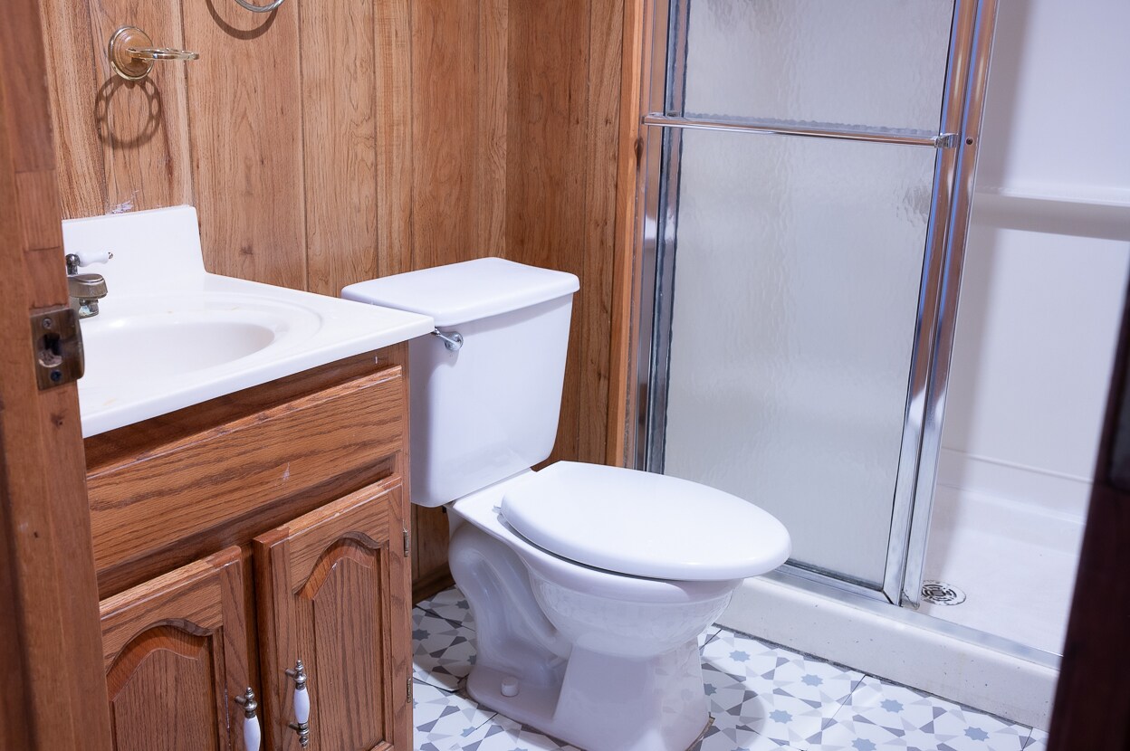 Building Photo - 10737 Silverbrook Dr