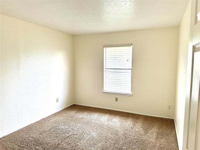 Building Photo - 2240 Tarpley Rd