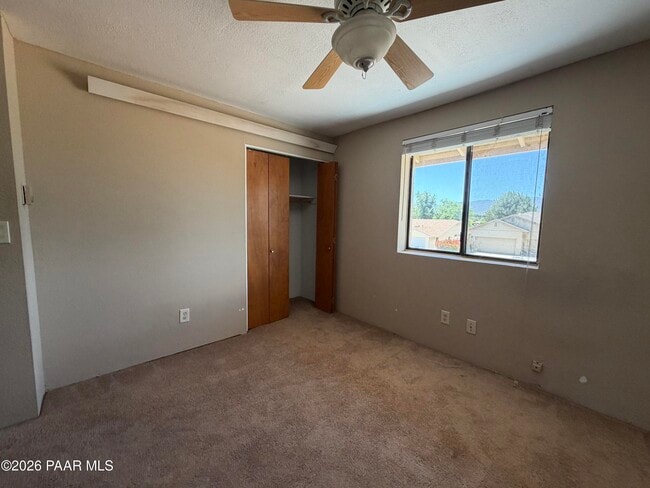 Building Photo - 927 N Old Chisholm Trail