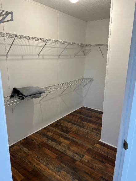 Building Photo - 819 Pitt Ave