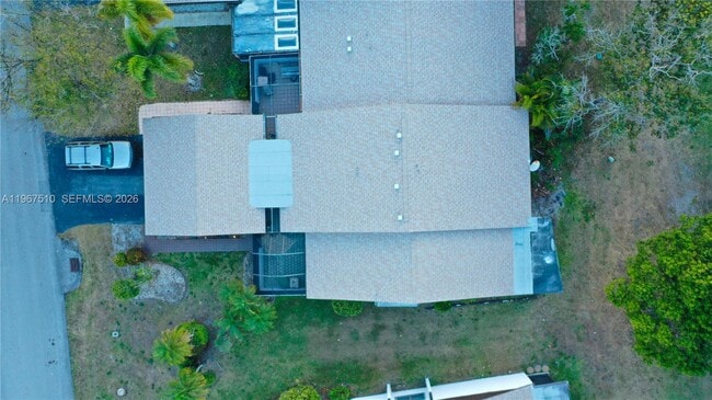 Building Photo - 9311 Wedgewood Dr