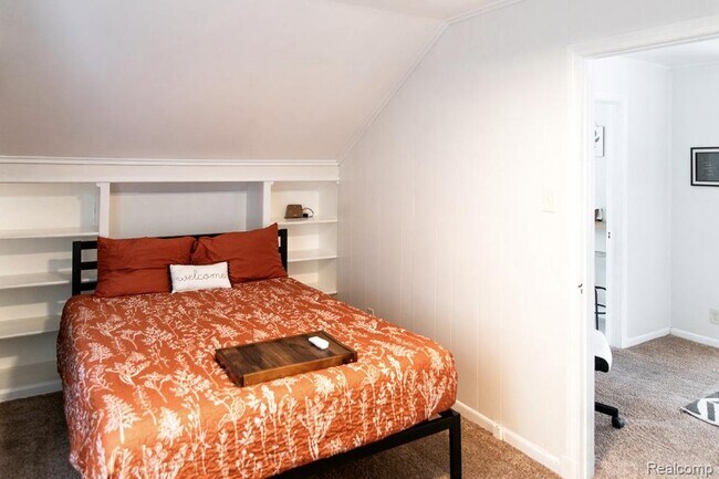 Building Photo - 22101 Nowlin St