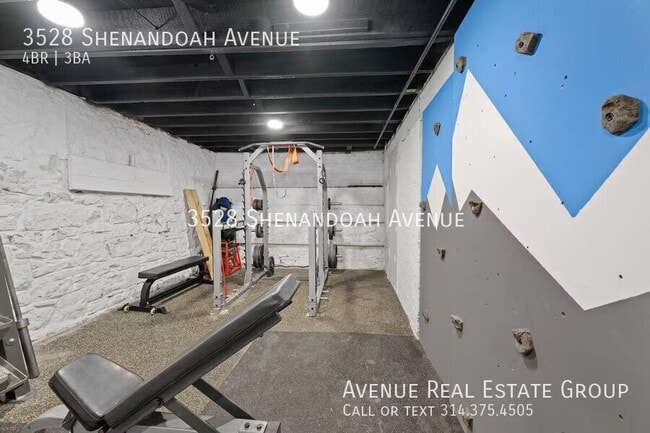 Building Photo - 3528 Shenandoah Ave