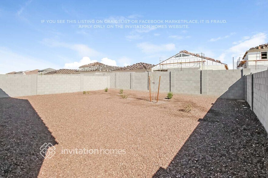 Building Photo - 25204 W Chipman Rd