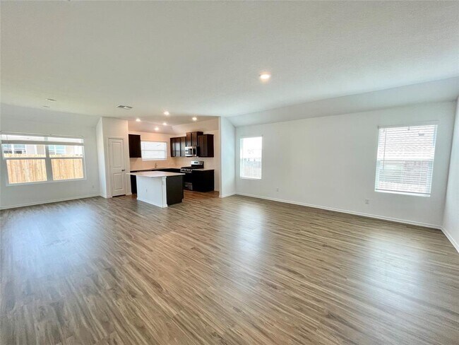 Building Photo - 3208 Kenner Dr