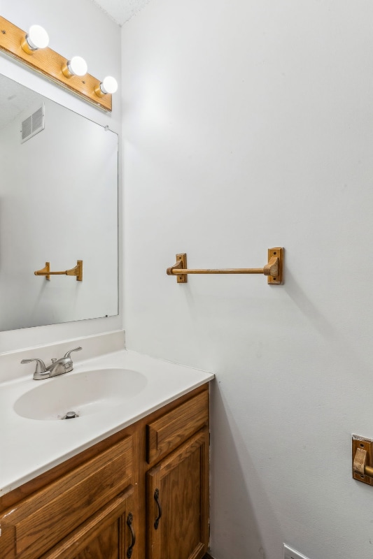 Building Photo - 2357 Amy Ave