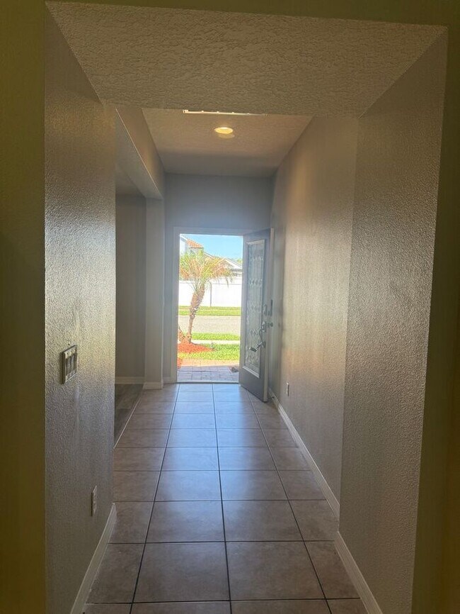 Building Photo - 2 Story Home in JOHNS LAKE POINTE, WINTER GARDEN