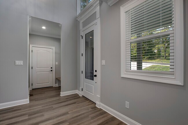 Building Photo - 310 Dudala Way