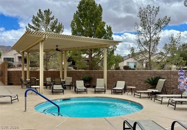 Building Photo - 2564 Serene Moon Dr