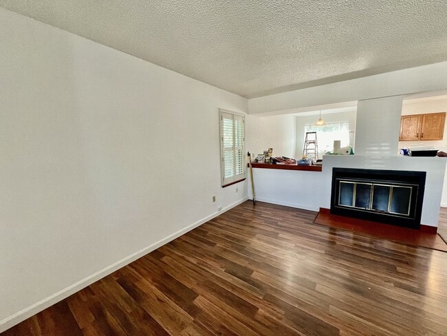 Building Photo - Check out this updated duplex in the heart...