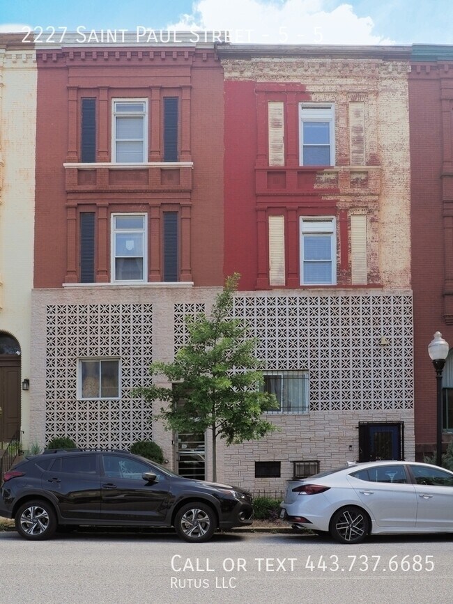 Building Photo - 2227 St Paul St