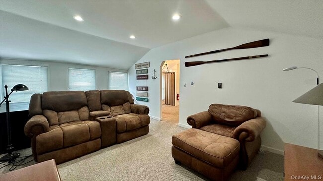 Building Photo - 22 Ludlam Ave