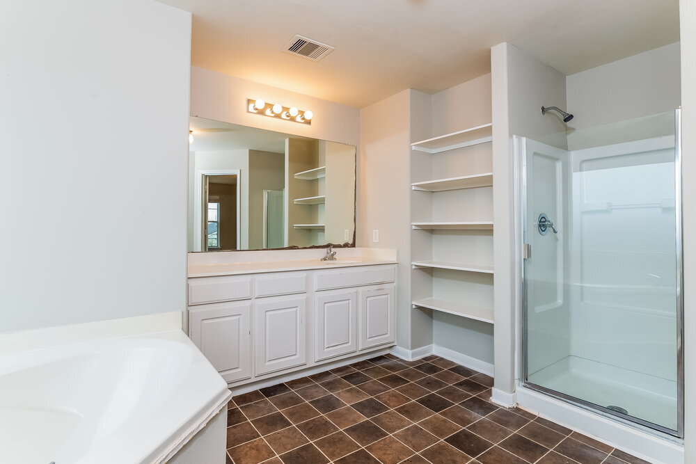 Building Photo - 4419 Thistle Pond Ct