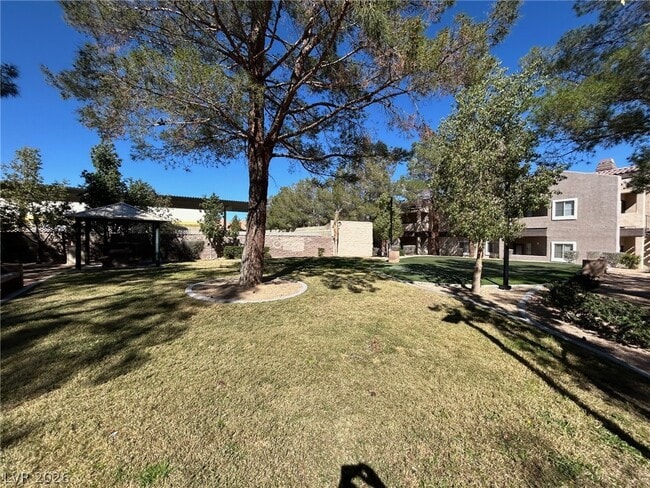 Building Photo - 5250 S Rainbow Blvd