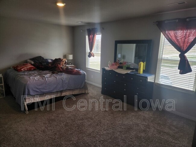 Building Photo - 4175 Cheyenne Ct