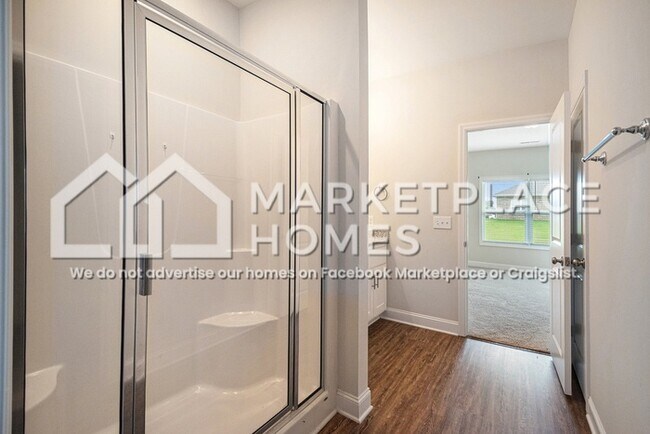 Building Photo - 16580 Demi Dr