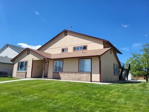 Building Photo - PAL0112