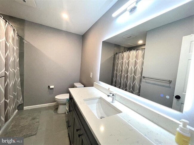 Building Photo - 4513 Monmouth St